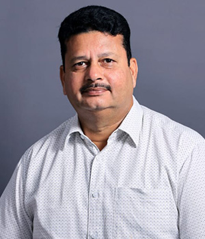 daulat-salunkhe-truste